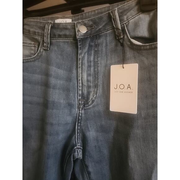 NWT JOA Just One Answer Cropped Jeans High Rise Raw Hem Med Wash Womens 27 A123 - Picture 2 of 5